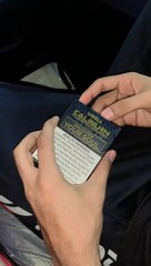 Vape UWELL COOC GK9 pod style vape with multy color light