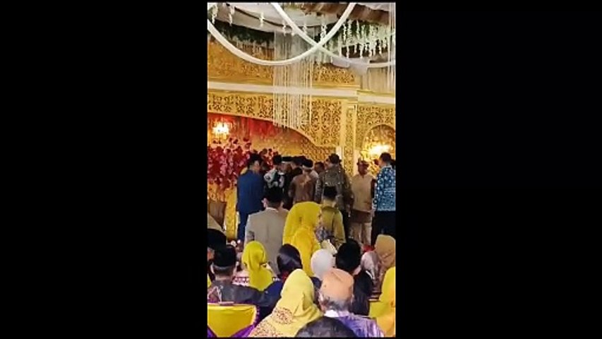 Hadiri Perkawinan, Bacagub Sumsel H Mawardi Yahya Tumbang