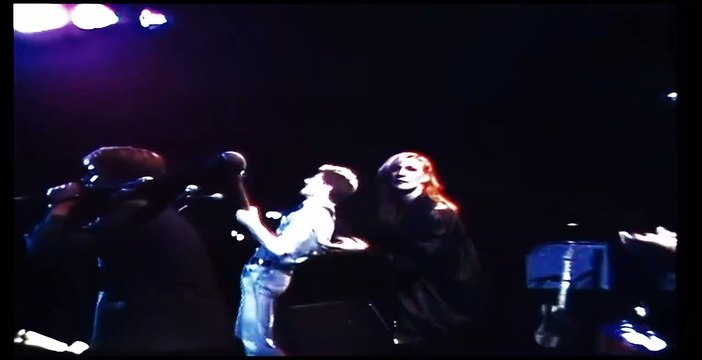 JIMMY BARNES, GLYN MASON, MICK PEALING, RENEE GEYER - Redneck Boogie (The Andrew Durant Memorial Concert 1980)