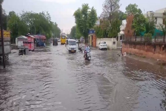 Monsoon Rain : प्रदेश में हो रही भारी बारिश, लोगों के चेहरे ​खिले