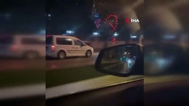 Ters şeride girerek ilerledi! Trafik magandası böyle görüntülendi