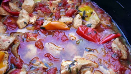 Poulet aux poivrons : Recette simple à la mijoteuse