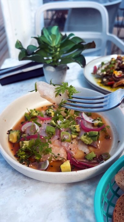 Ce resto sert des spécialités de la Mer