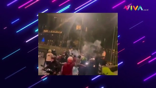 Fans Timnas Indonesia Ganggu Timnas Australia di Depan Hotel