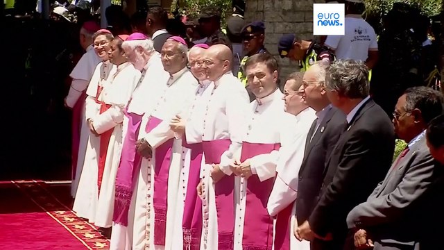 Папа римский совершает апостольский визит в Сингапур