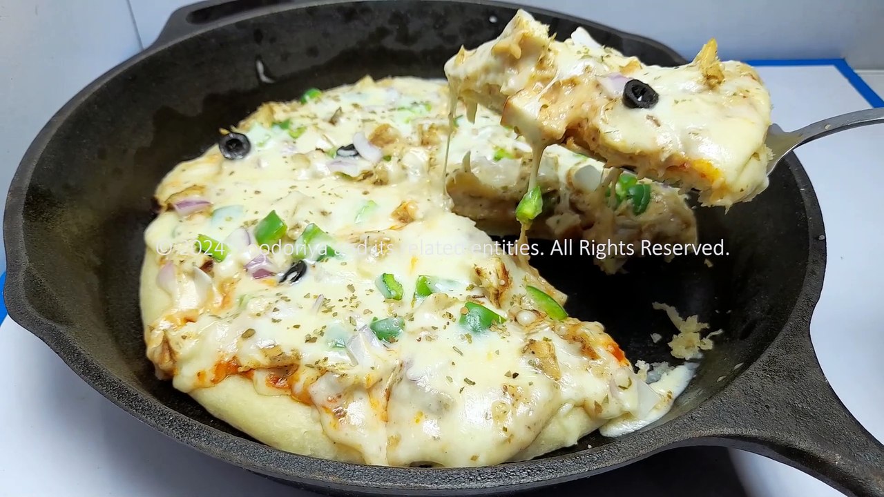 White Pizza Recipe by Foodoriya
