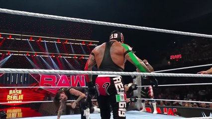 Liv Morgan helps The Judgment Day steal a win from The LWO_ Raw highlights, Aug. 26, 2024