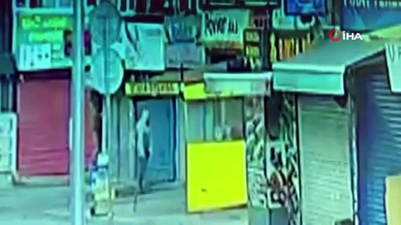 Sarıyer'de Tamirhanede Müşteri Çalma Cinayeti Kamerada!