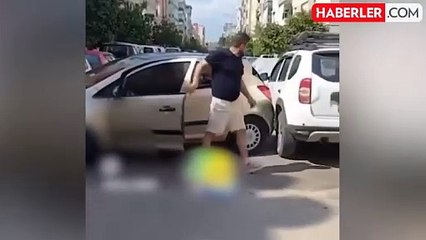 Önce dükkanının önüne park eden araca çarptı sonra özür diledi