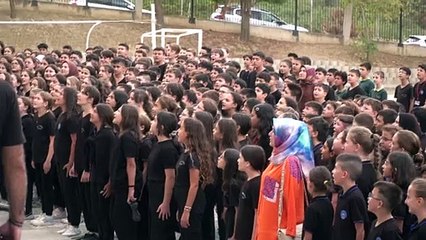 Başkan Aydın, Bursa’nın kurtuluşunu öğrencilerle kutladı