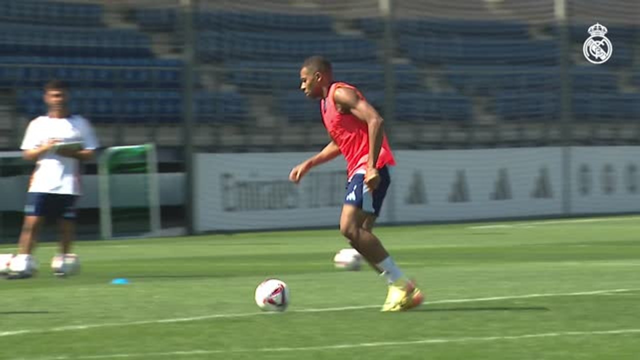 Real Madrid - Mbappé et plusieurs internationaux de retour à l'entraînement
