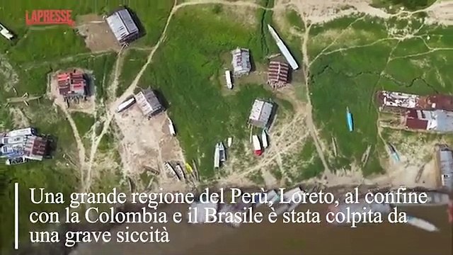 Perù, grave siccità al confine con la Colombia e il Brasile: i grandi fiumi a secco