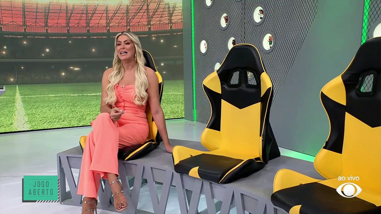 Aston Martin contrata Adrian Newey para tentar se tornar potência da F1