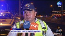 Una persona cayó al río Guayas tras choque en el Puente de la Unidad Nacional