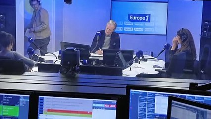 Présidentielle américaine : Harris et Trump s'écharpent dans un débat crucial à deux mois de l'élection