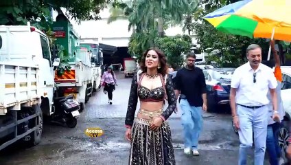 UNCUT - Laughter Chefs -Unlimited Entertainment _ Navratri Special Episode _ Munawar Faruqui_Jannat(480P)