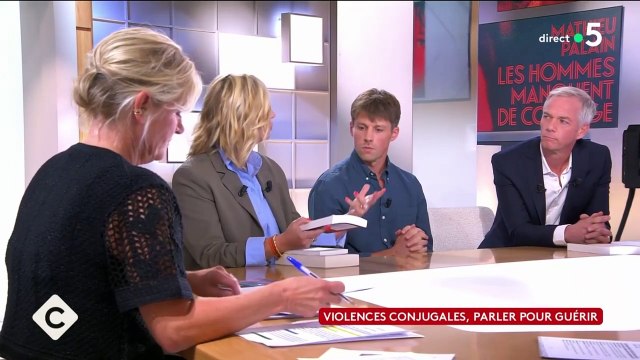 GALA VIDÉO – Flavie Flament, cette discussion avec ses enfants sur son viol : “Je voulais qu’ils sachent qui j’étais”