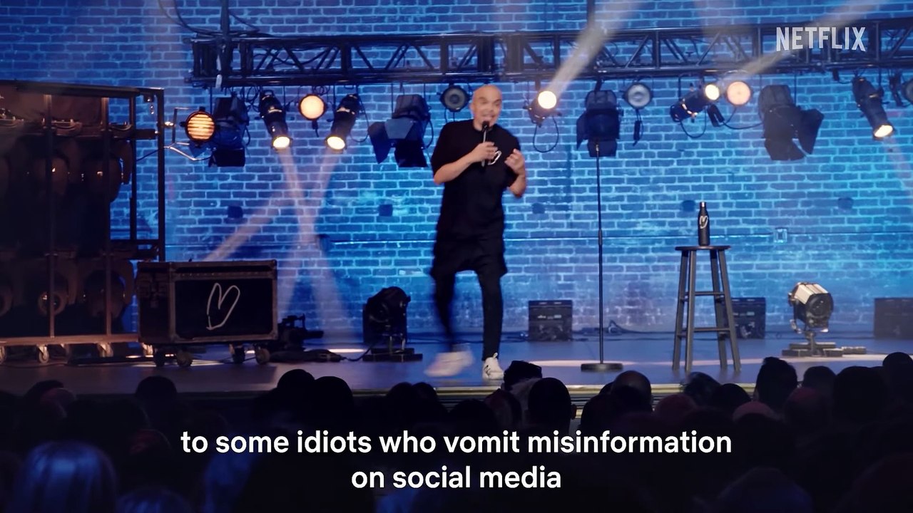 Rachid Badouri: Les fleurs du tapis | movie | 2024 | Official Clip