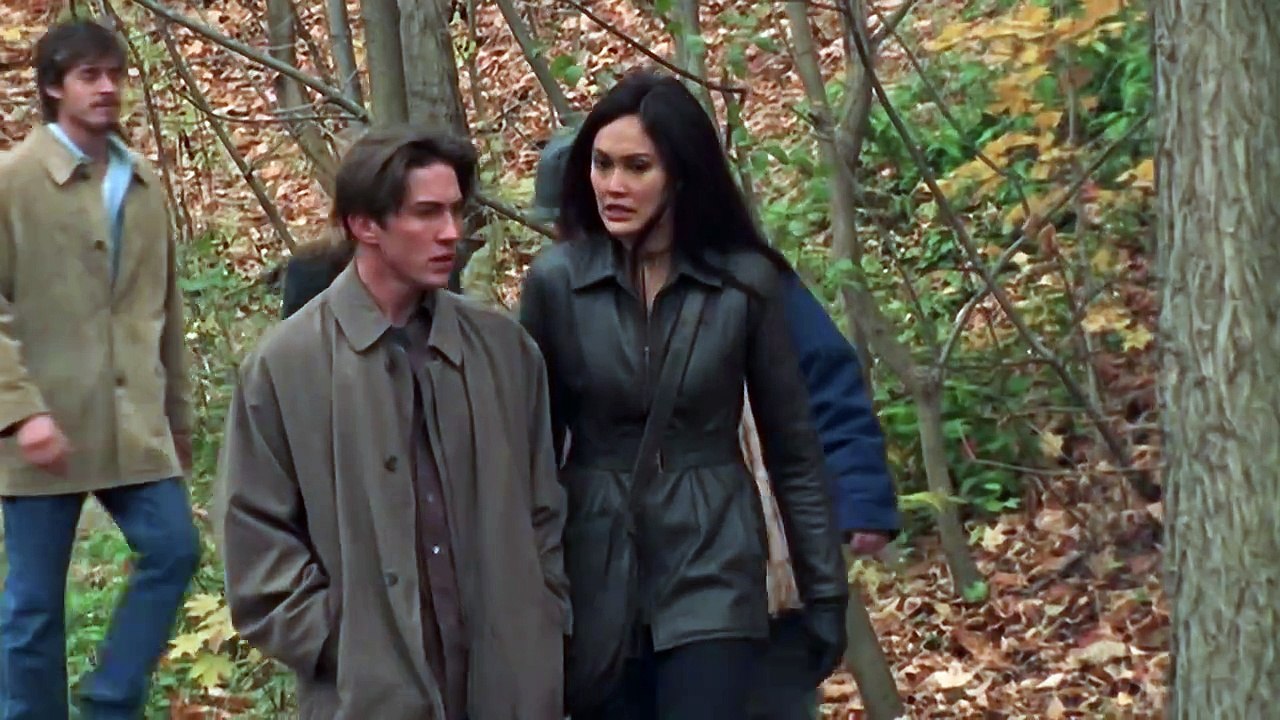 Relic Hunter S01e11 Irish Crown Affair