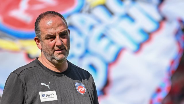 Wir sind keine Wundertrainer - Schmidt will mit Heidenheim bescheiden bleiben