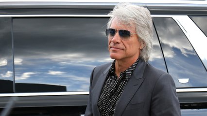 Jon Bon Jovi logra persuadir a una mujer para que no salte desde un puente en Nashville