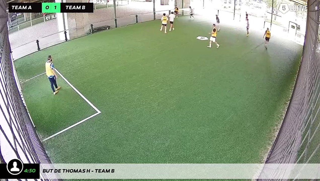 But de Thomas H - Team B
