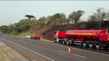 Incêndio em caminhão com algodão atinge BR-277 e causa lentidão