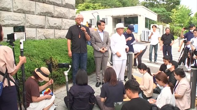 '김 여사 명품가방 전달' 최재영 수심위 24일 개최 / YTN