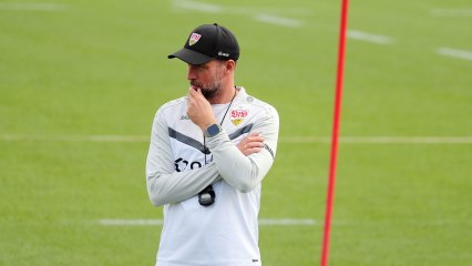 Hoeneß: "Das ist wie mit dem pinken Elefant, an den man nicht denken darf"