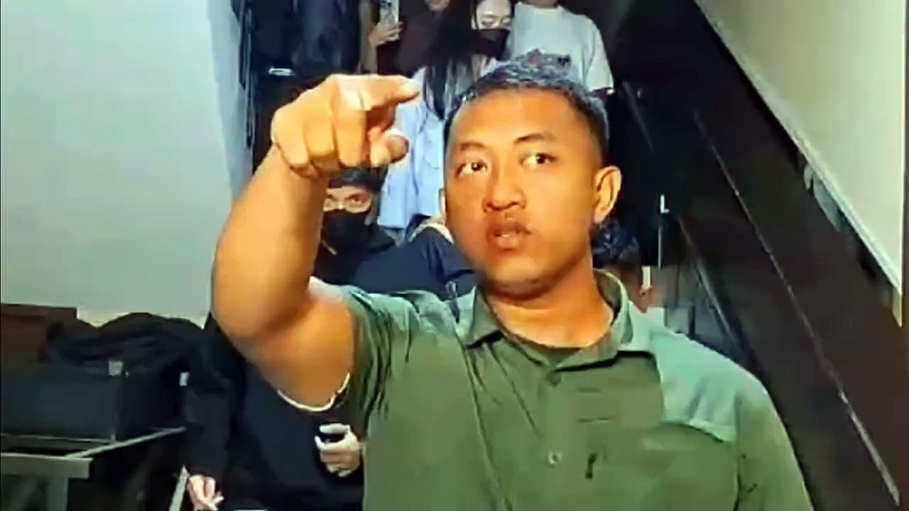 Bodyguard Atta Halilintar mengancam wartawan