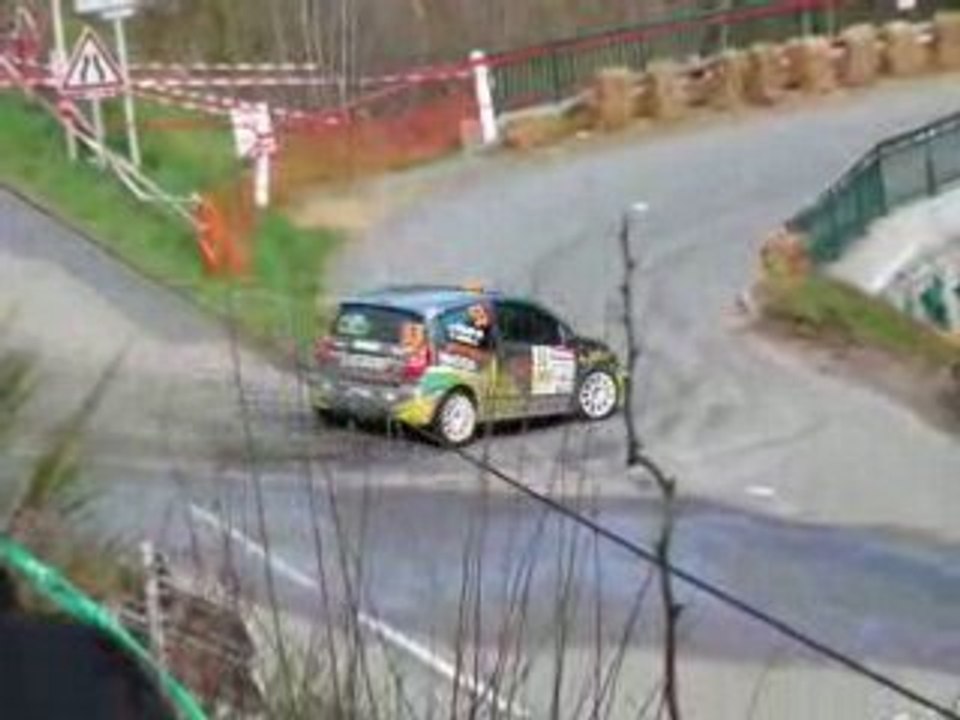 rallye lyon charbonnieres 2008  c2 /r2max morel/belot es10