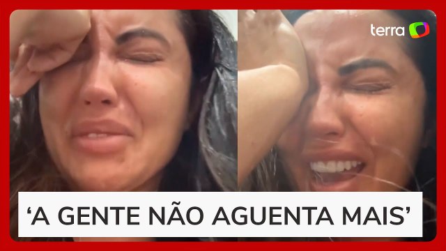 Irmã de Deolane chora ao falar de notícias que ligariam a mãe ao tráfico de drogas: ‘Parem’