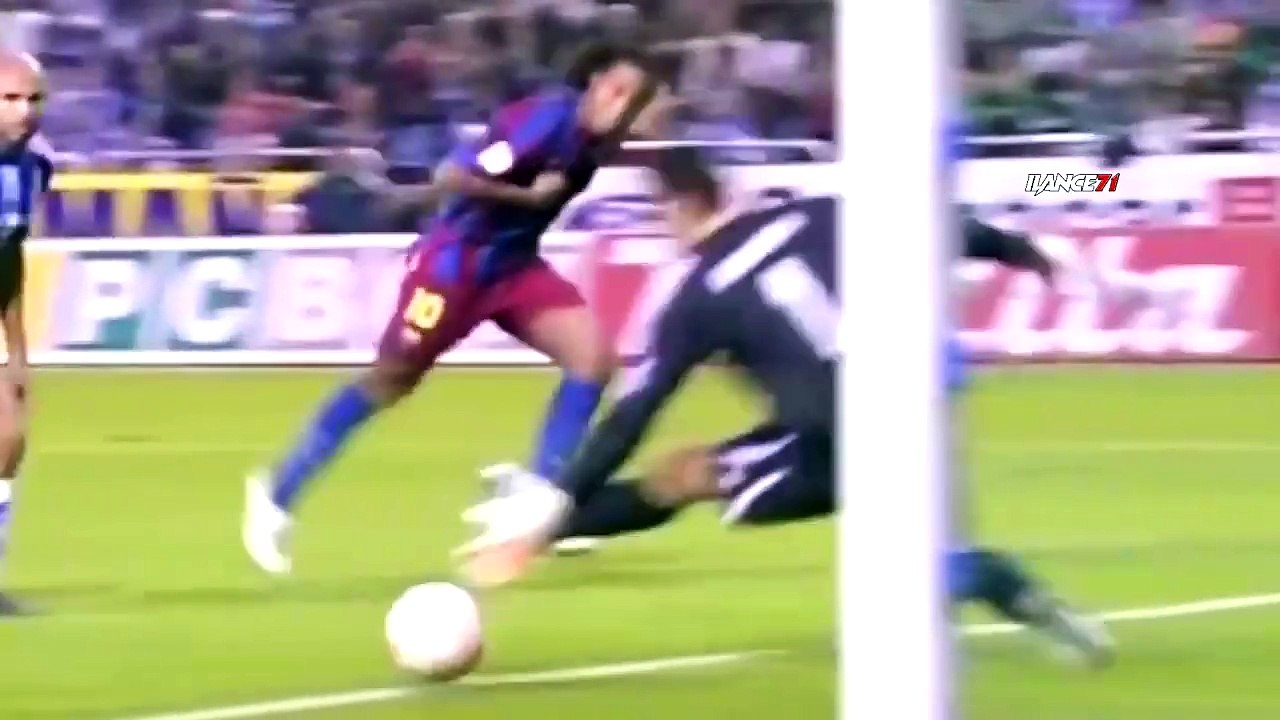Ronaldinho Goals That SHOCKED The World