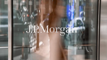 JPMorgan is capping junior bankers' hours at 80 per week