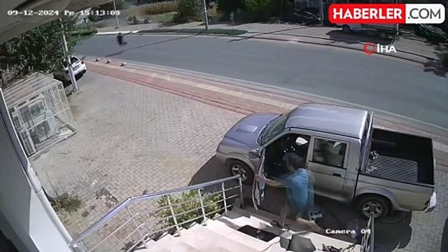 Babasının otomobiliyle gezen genç, takla atan araçtan burnu kanamadan kurtuldu