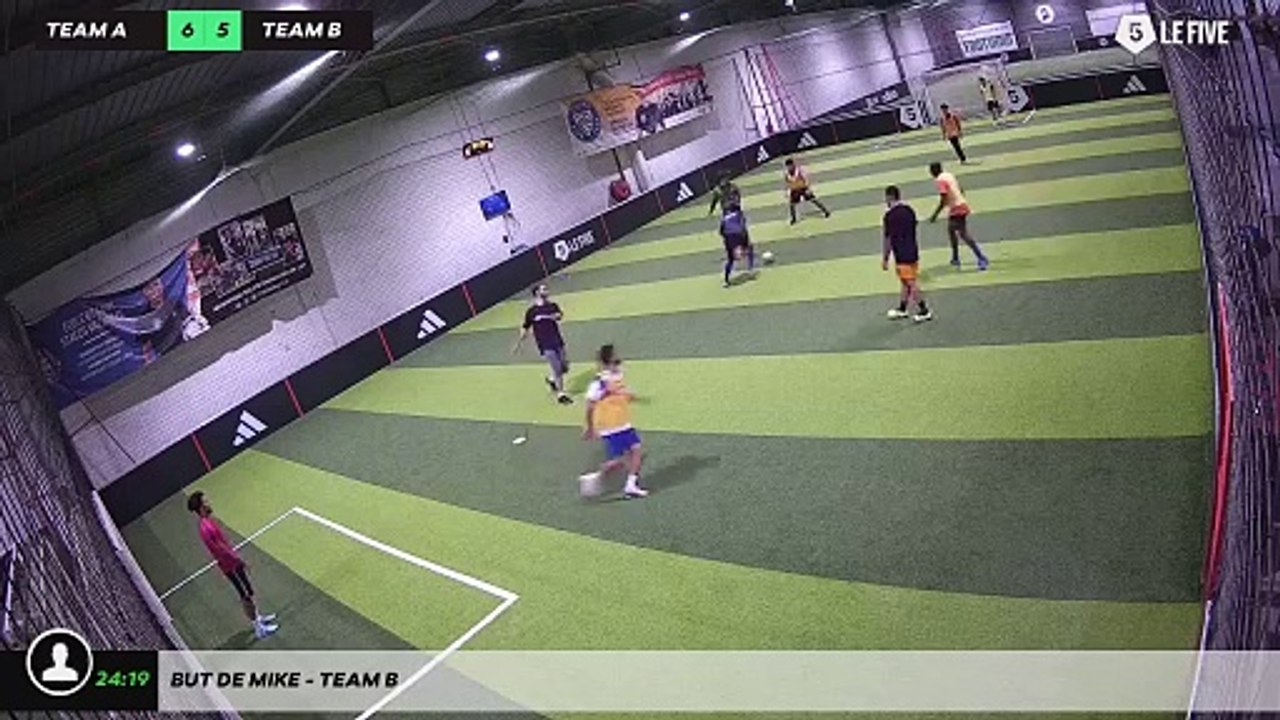 But de Mike - Team B