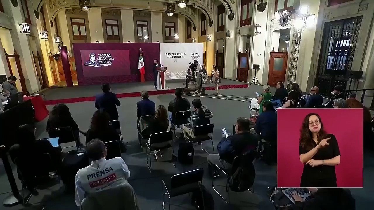 AMLO evita opinar sobre expulsión de Yunes y freno a reelección de 'Alito' Moreno