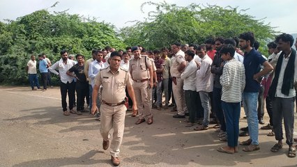 लापता लड़की की तलाश जारी, ग्रामीणों ने किया विरोध प्रदर्शन