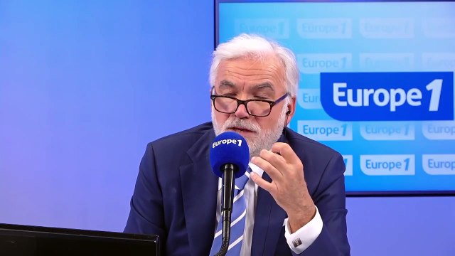 Pascal Praud et vous - «Tant qu'on paiera autant nos politiques, ils ne se battront pas pour le poste et le peuple» estime un auditeur