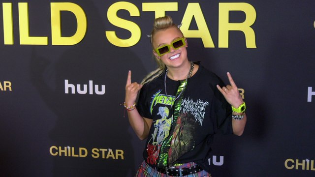 JoJo Siwa attends Hulu's Child Star Los Angeles premiere