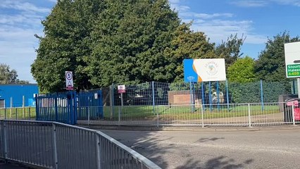 Download Video: Leasowes High School reopens after it went into lockdown amid knife crime fears