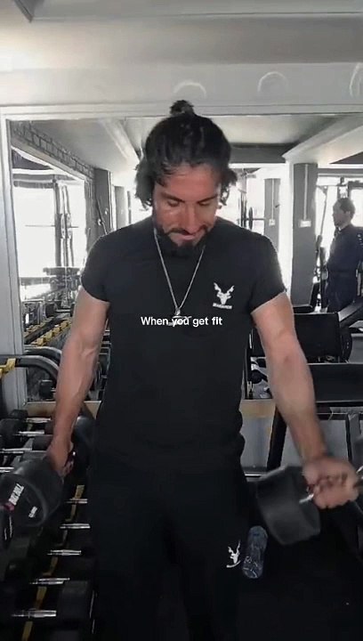 One arm dumbbell rows