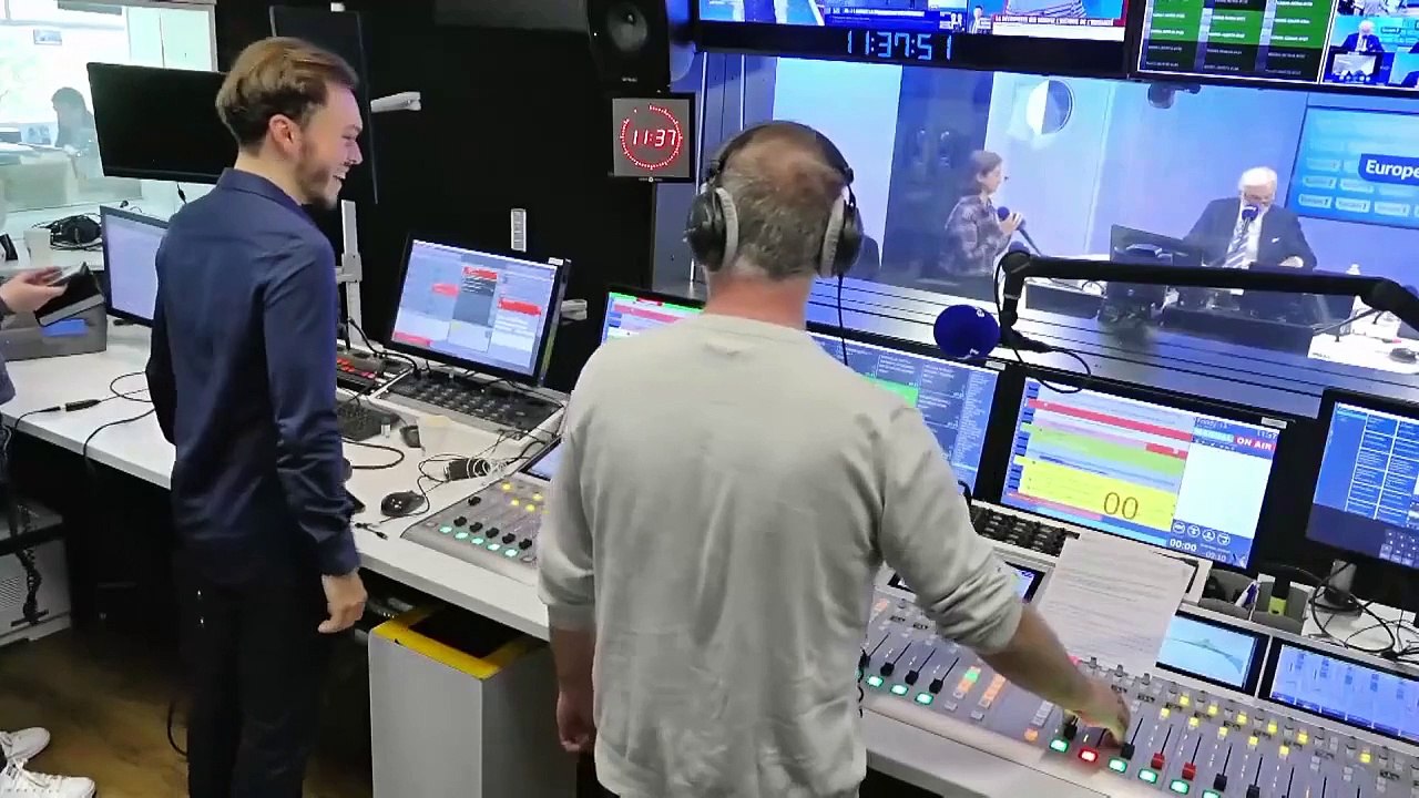 Fillette de 3 ans frappée par sa maîtresse - L'avocat de l'enseignante prend la parole sur Europe 1