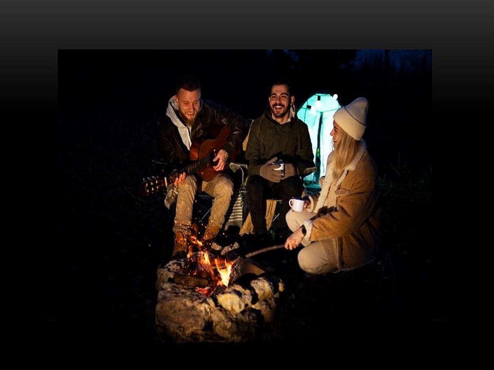 Campfire Crescendo Ang Chong Yi’s Melodic Guide to Singapore’s Outdoor Culinary Symphony