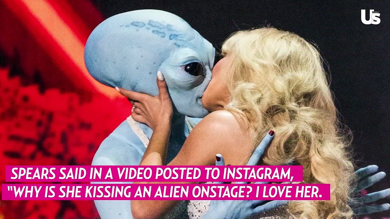 Britney Spears Is Wondering Why Sabrina Carpenter Kissed an Alien at VMAs