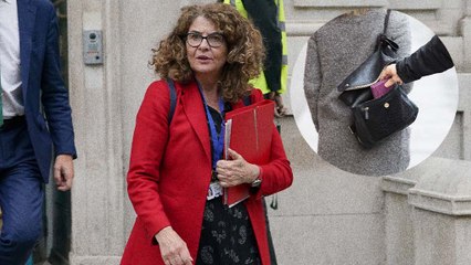 سرقة حافظة وزيرة شرطة خلال مؤتمر مكافحة الجريمة