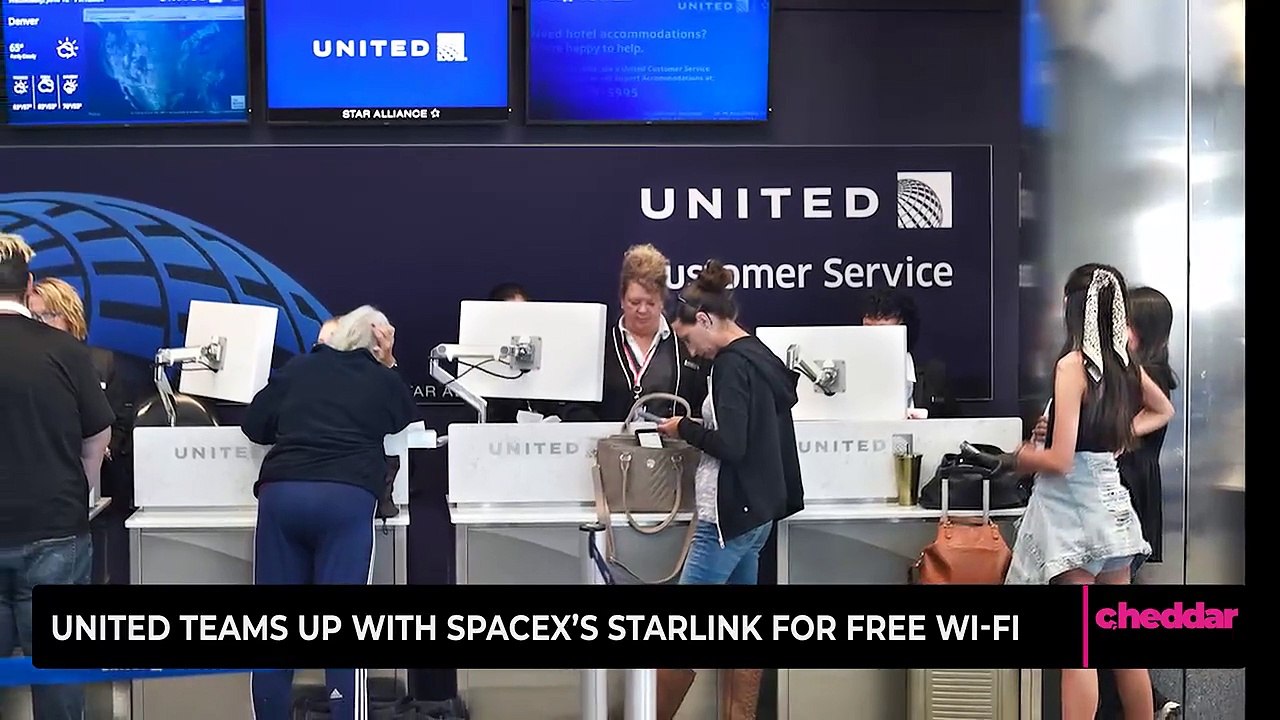United Teams up with Spacex's Starlink for Free Wi-Fi