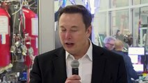 Musk chama Austrália de 'fascista' por plano para multar redes sociais