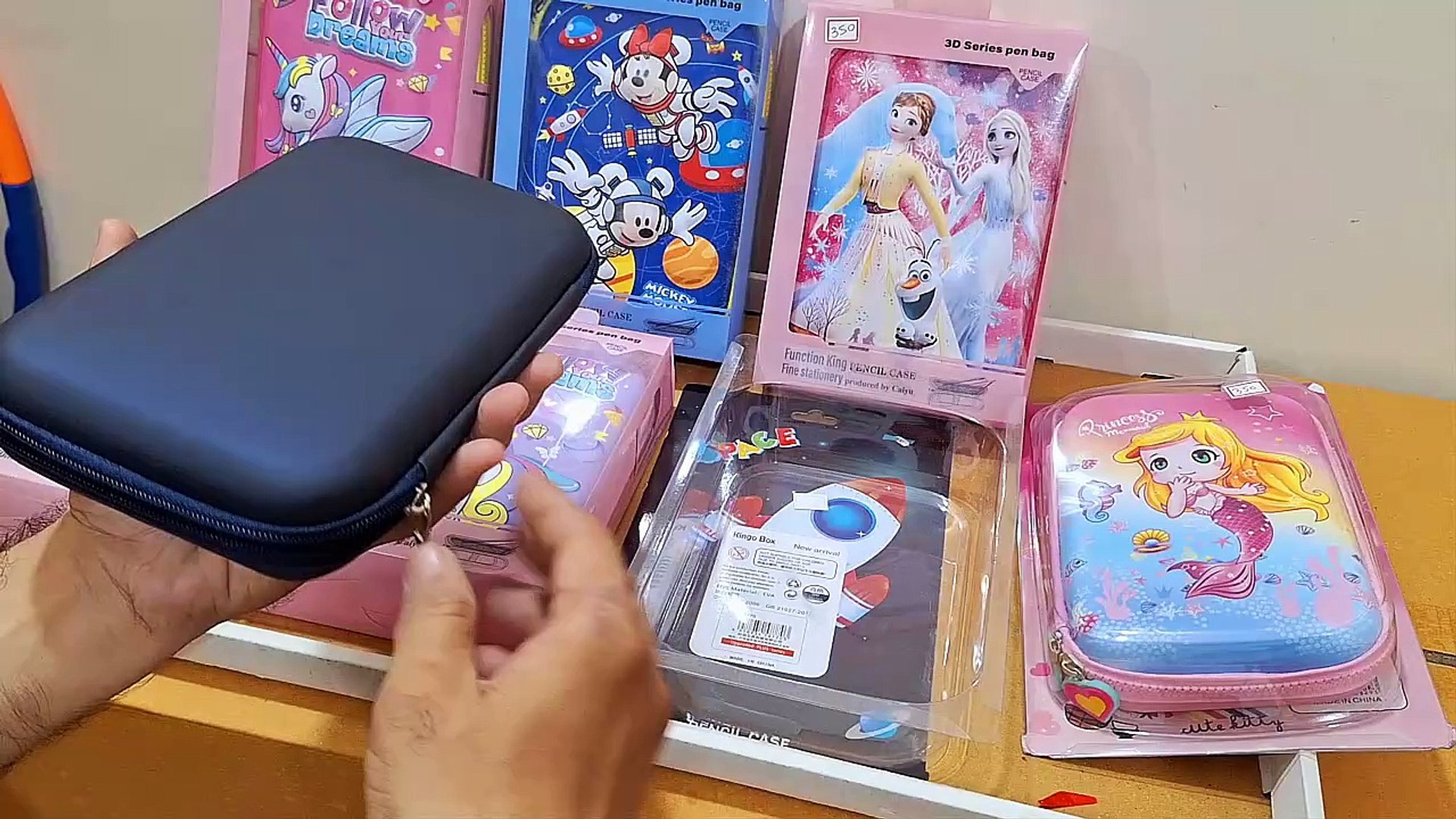 ⁣Unboxing and Review of Cute 3D Girl's Pencil Box, Large Capacity Pencil Case, Hardtop Jumbo Pri