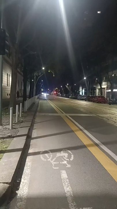 Via Vincenzo Monti, 20145 Milano MI